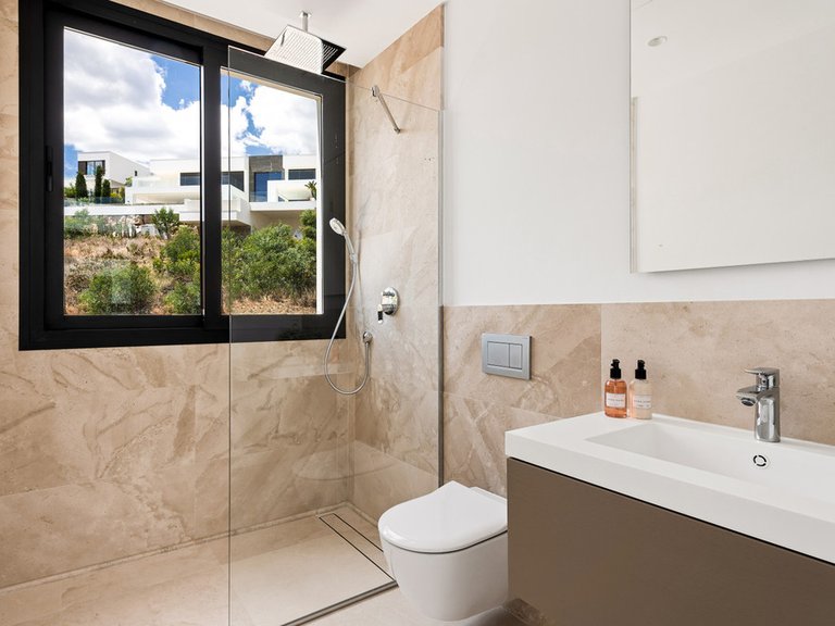 Villa for Sale in Benahavís, Malaga 33