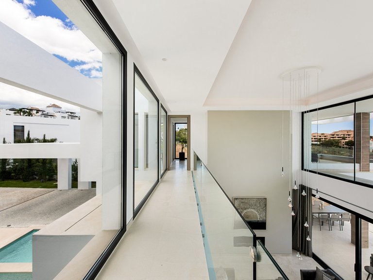 Villa for Sale in Benahavís, Malaga 41