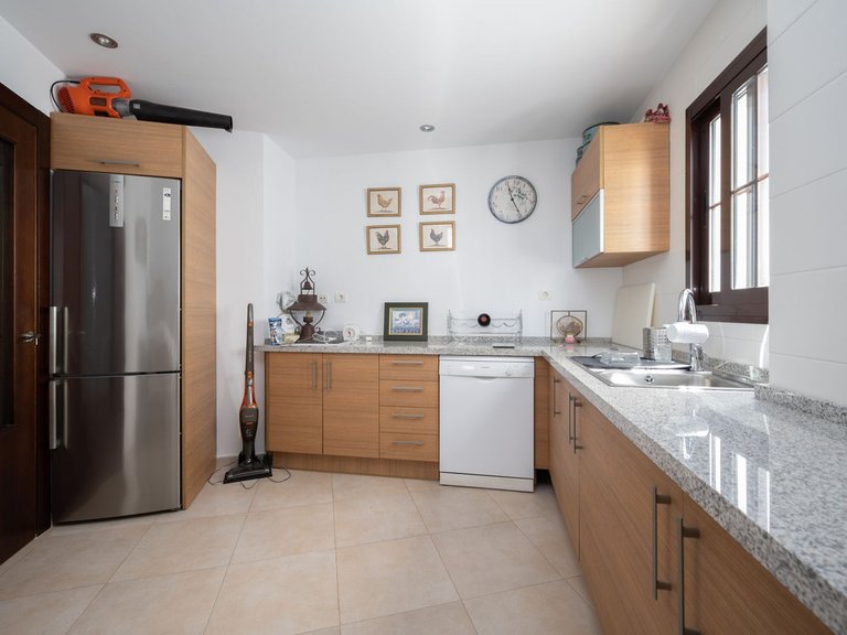 Apartment for Sale in Altos De Los Monteros, Malaga 18