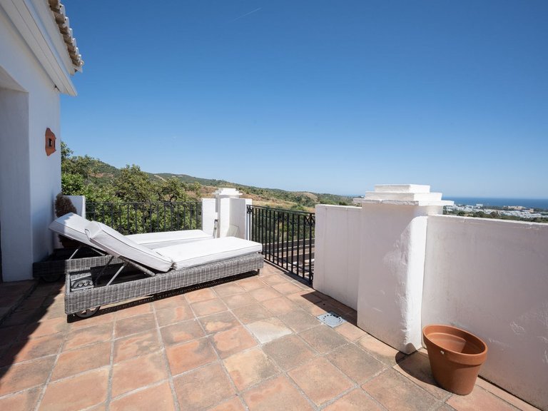 Apartment for Sale in Altos De Los Monteros, Malaga 3