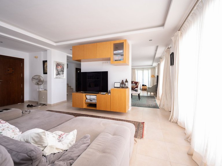Apartment for Sale in Altos De Los Monteros, Malaga 8