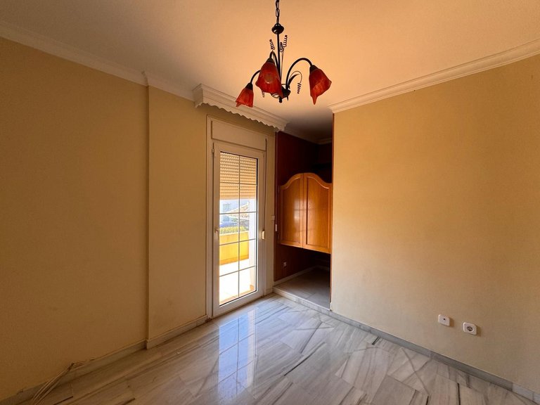 Villa for Sale in Estepona, Malaga 13