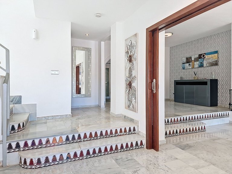 Villa for Sale in La Duquesa, Malaga 22