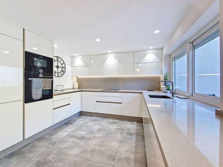 Villa for Sale in La Duquesa, Malaga 27