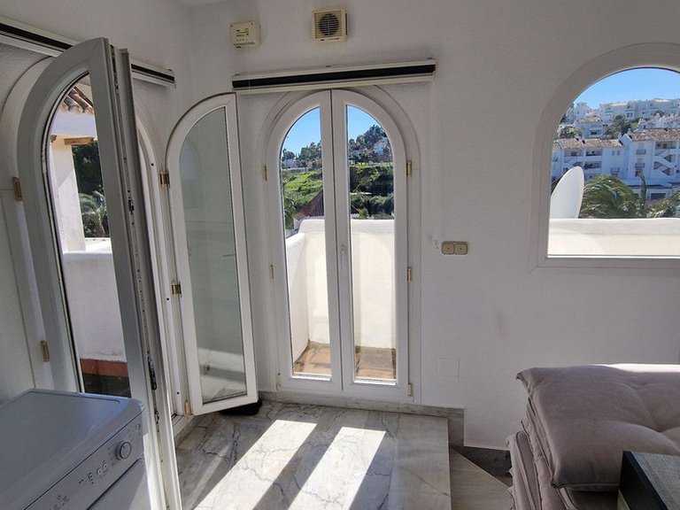 Villa for Sale in La Duquesa, Malaga 38