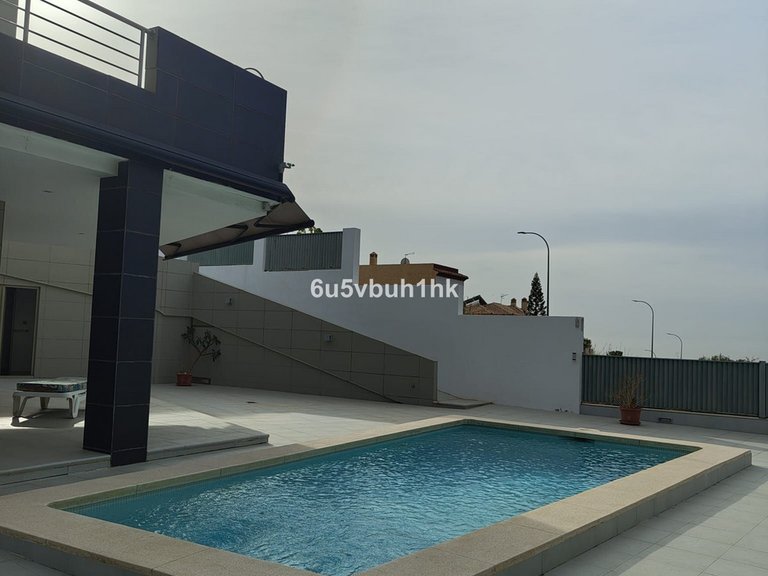 Villa for Sale in Benalmadena, Malaga 17