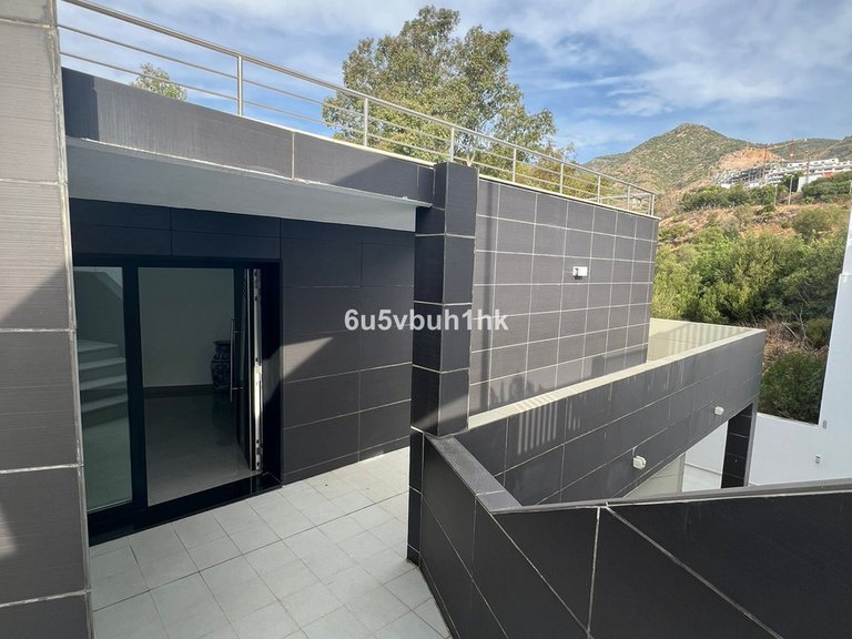 Villa for Sale in Benalmadena, Malaga 22