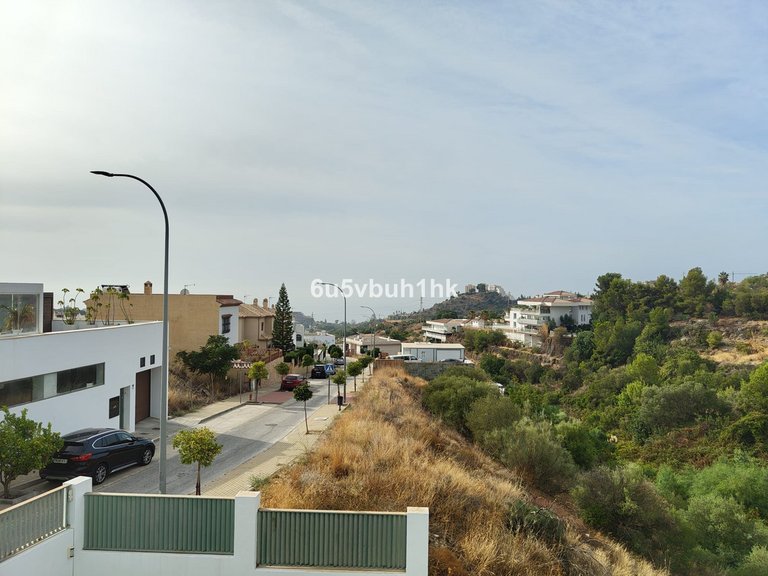Villa for Sale in Benalmadena, Malaga 5