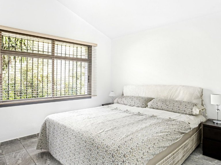 Villa for Sale in Elviria, Malaga 13