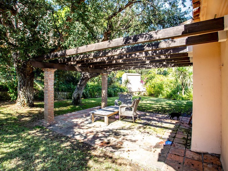 Villa for Sale in Elviria, Malaga 16