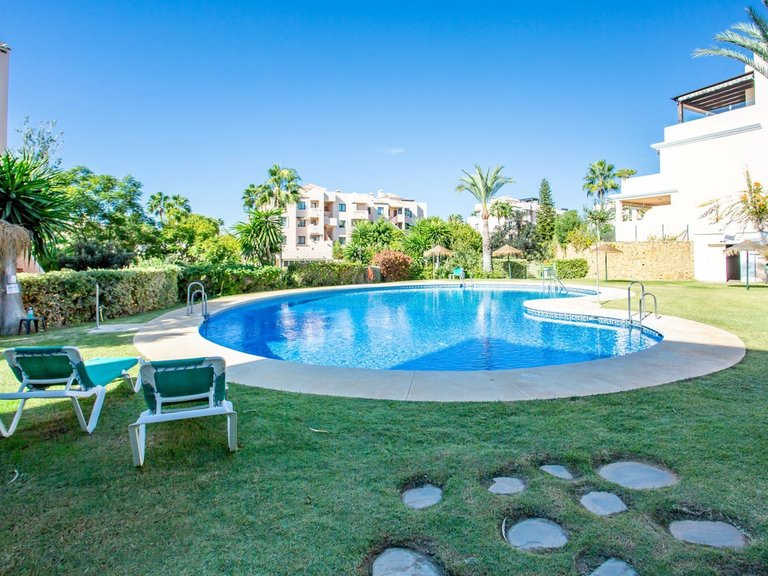 Villa for Sale in Elviria, Malaga 2