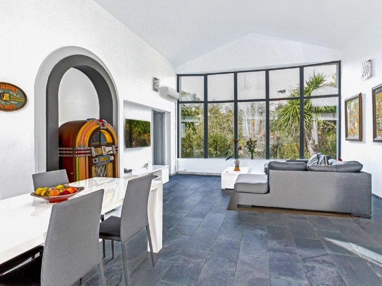Villa for Sale in Elviria, Malaga 5