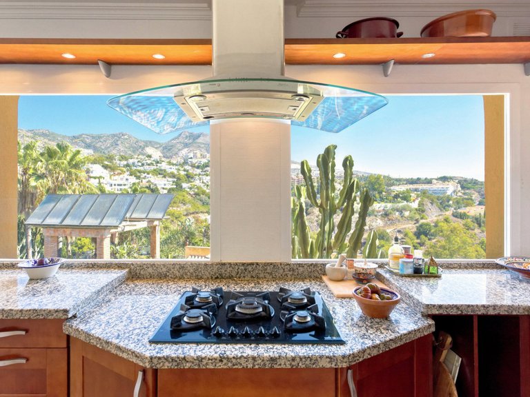 Villa for Sale in Torremuelle, Malaga 30