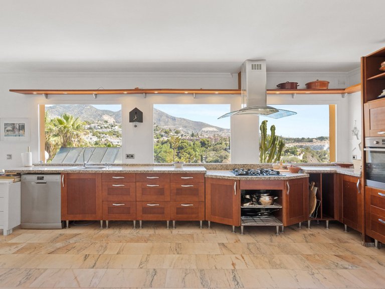 Villa for Sale in Torremuelle, Malaga 31