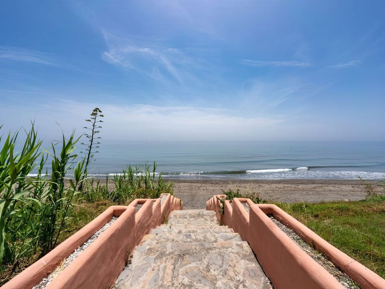 Apartment for Sale in New Golden Mile, Malaga 26