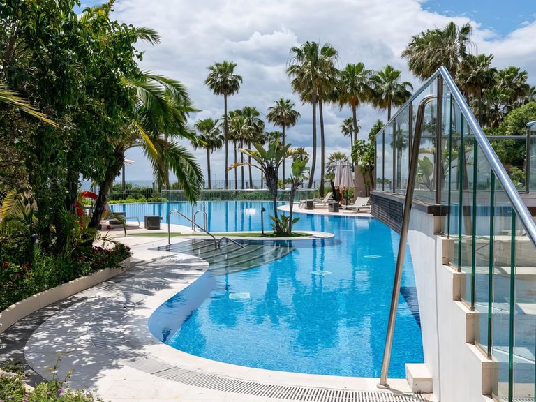 Apartment for Sale in New Golden Mile, Malaga 30