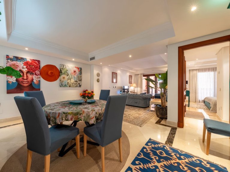Apartment for Sale in New Golden Mile, Malaga 7