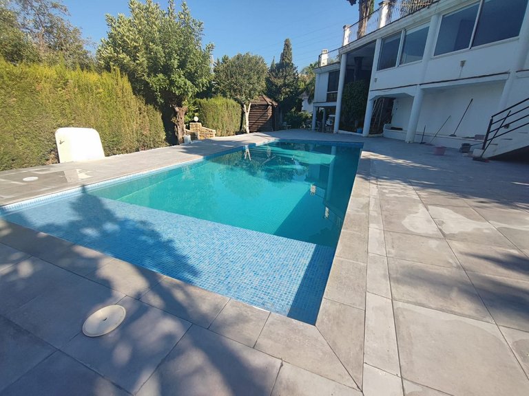 Villa for Sale in El Rosario, Malaga 24