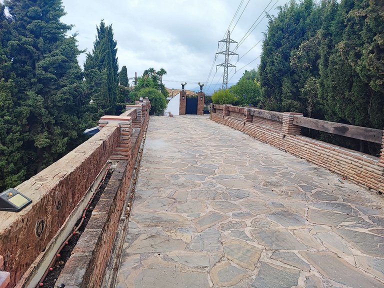 Villa for Sale in El Rosario, Malaga 28