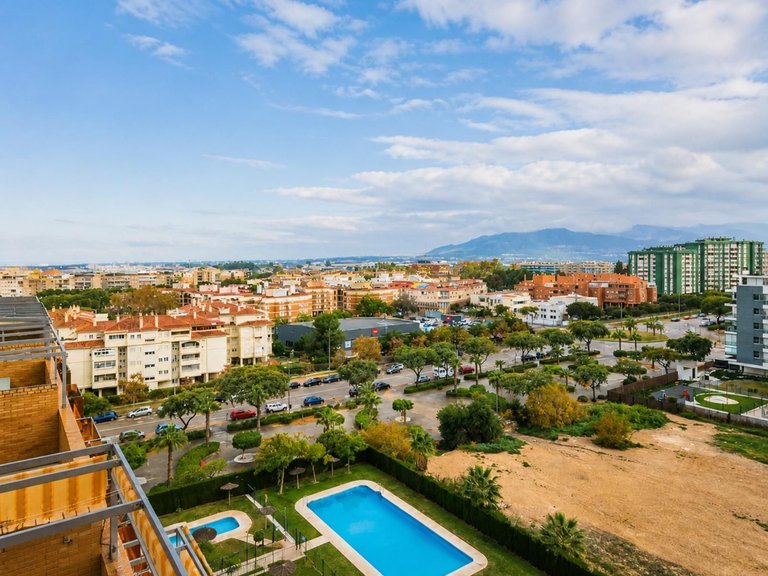 Apartment for Sale in Teatinos, Malaga 13