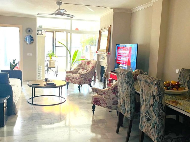 Apartment for Sale in Puerto Banús, Malaga 4
