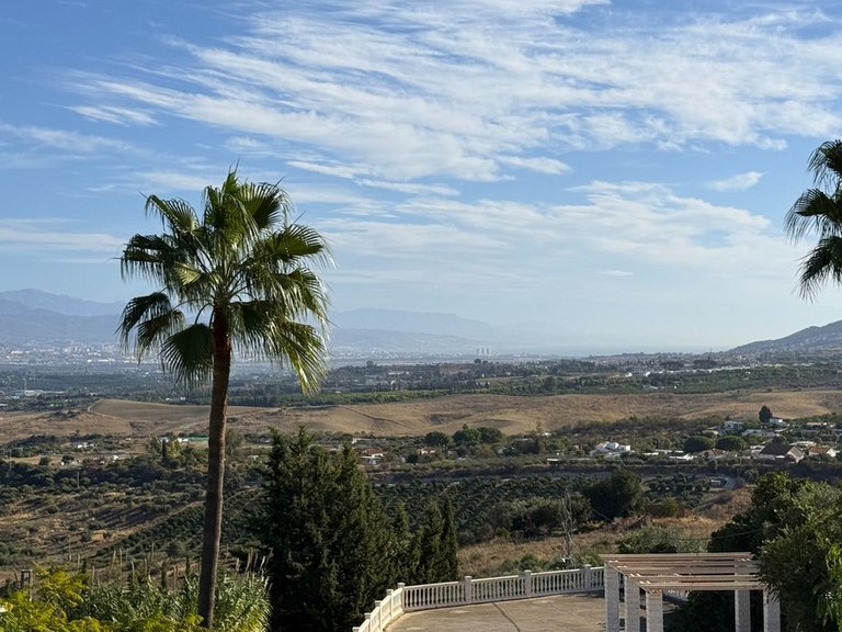 Villa for Sale in Alhaurín De La Torre, Malaga 2