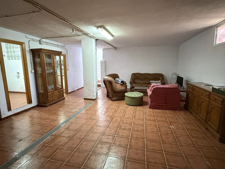 Villa for Sale in Alhaurín De La Torre, Malaga 21