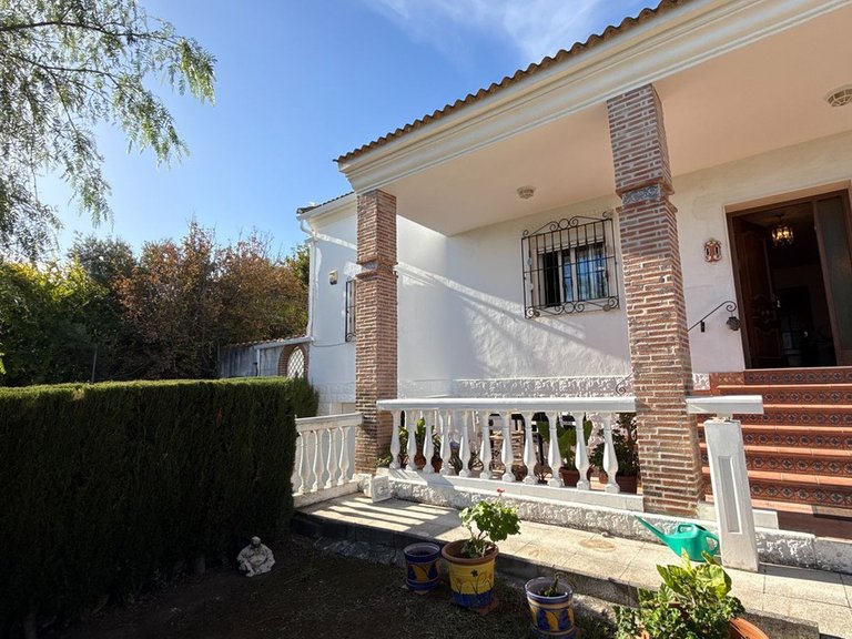 Villa for Sale in Alhaurín De La Torre, Malaga 33