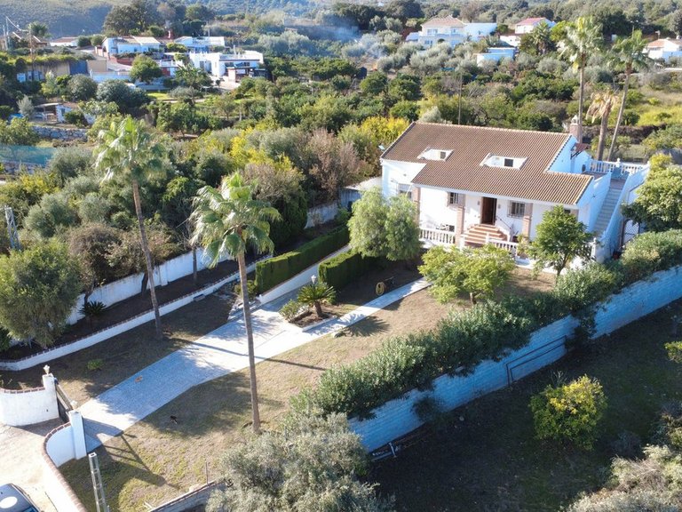 Villa for Sale in Alhaurín De La Torre, Malaga 38