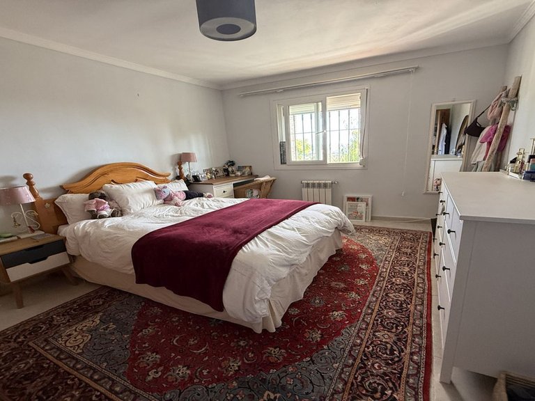 Villa for Sale in Alhaurín De La Torre, Malaga 8