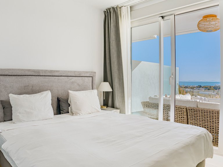 Apartment for Sale in Cancelada, Malaga 18