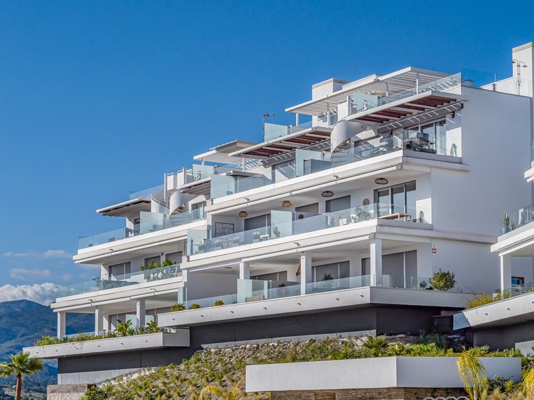 Apartment for Sale in Cancelada, Malaga 34