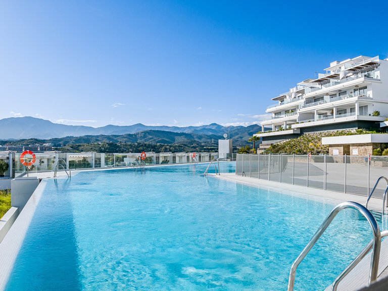 Apartment for Sale in Cancelada, Malaga 35