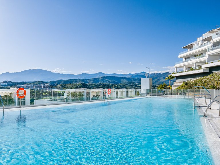 Apartment for Sale in Cancelada, Malaga 37