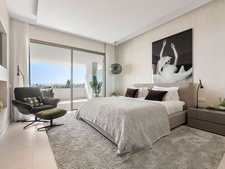 Villa for Sale in Nueva Andalucía, Malaga 8