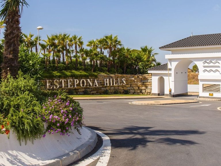Apartment for Sale in Estepona, Malaga 35