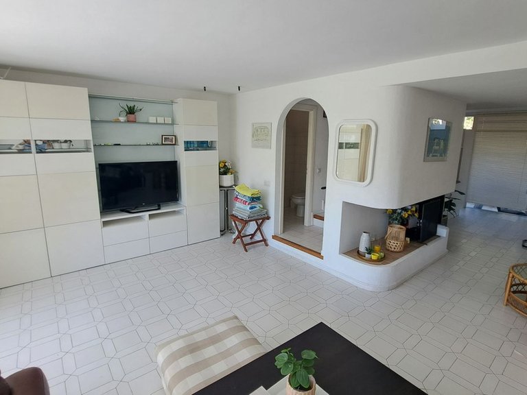 Villa for Sale in Miraflores, Malaga 13