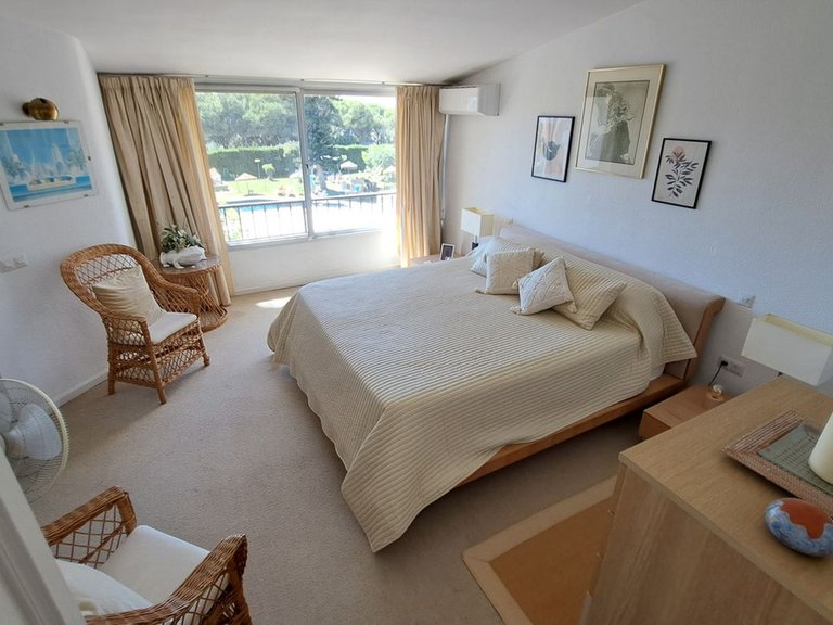 Villa for Sale in Miraflores, Malaga 22