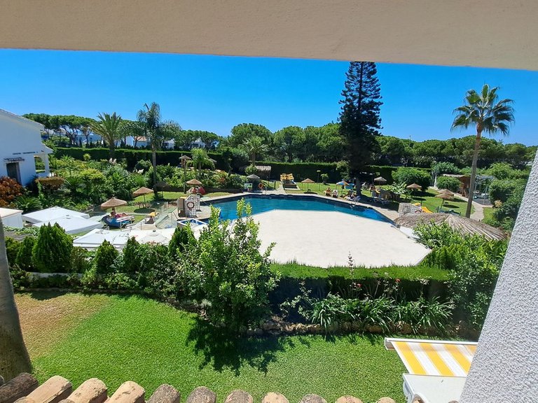 Villa for Sale in Miraflores, Malaga 28