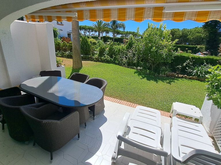 Villa for Sale in Miraflores, Malaga 4
