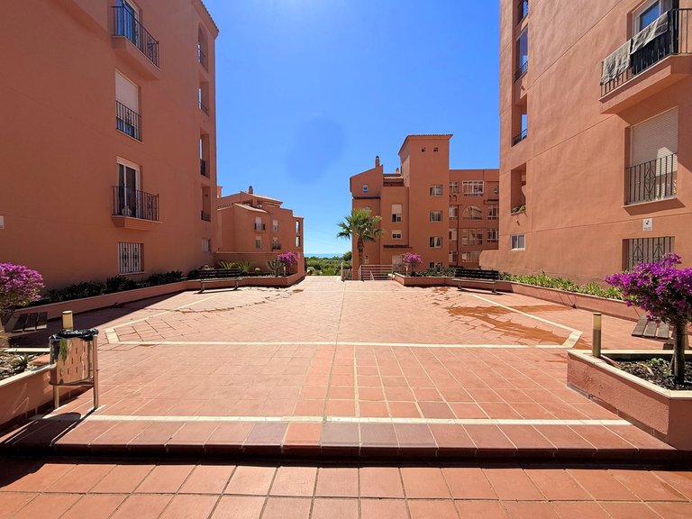 Apartment for Sale in La Duquesa, Malaga 39