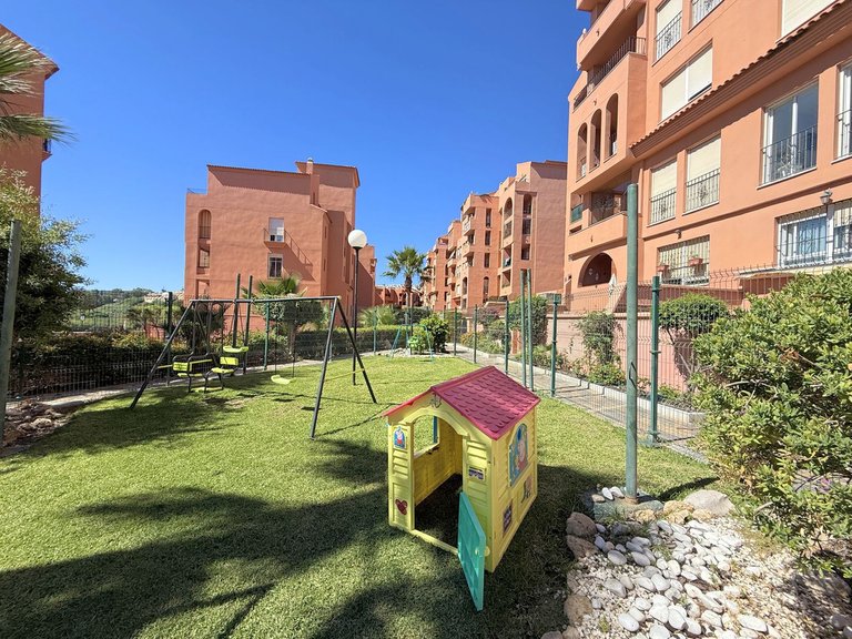 Apartment for Sale in La Duquesa, Malaga 41