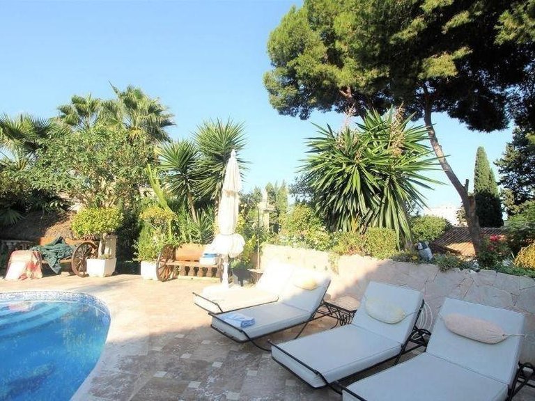 Villa for Sale in Torremolinos, Malaga 1