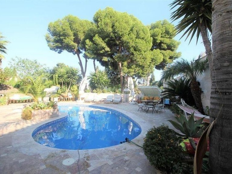 Villa for Sale in Torremolinos, Malaga 2