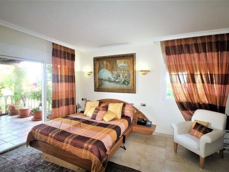 Villa for Sale in Torremolinos, Malaga 25