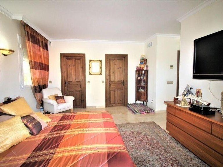 Villa for Sale in Torremolinos, Malaga 26