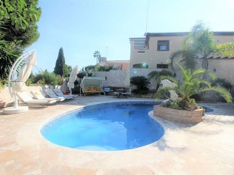 Villa for Sale in Torremolinos, Malaga 3