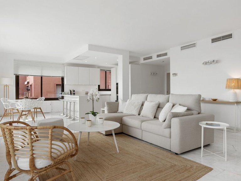 Apartment for Sale in La Mairena, Malaga 14