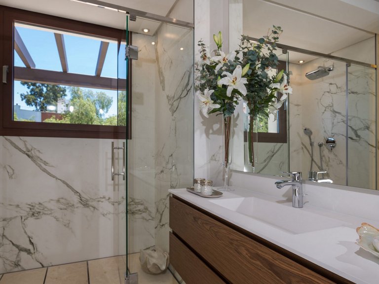Villa for Sale in Marbella, Malaga 11