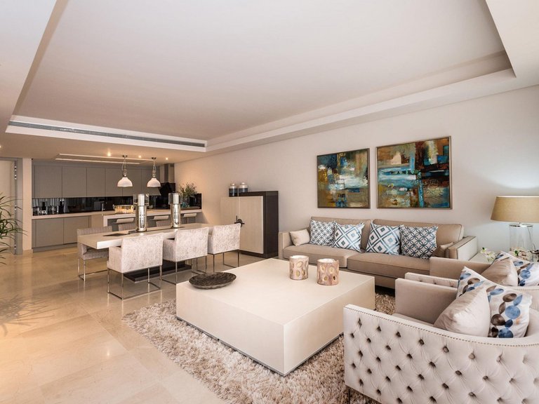 Villa for Sale in Marbella, Malaga 4